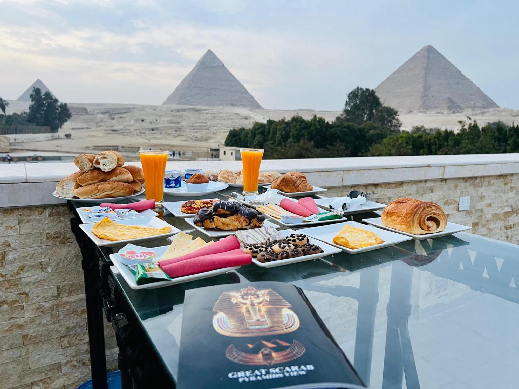 Great Scarab Pyramids View Hotel Kafrat al Jabal Exterior photo